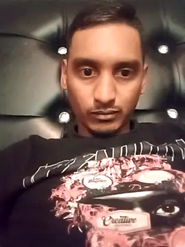 Snapshot of JJM29 chatting on 04-14-26, 11:05 JJM29 online show from 04-14-26, 11:05