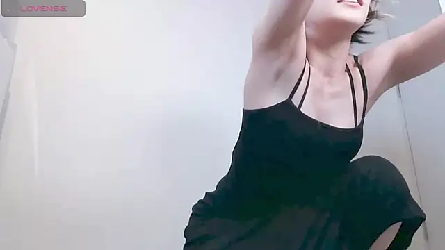HanaSecret online show from 05-10-26, 02:17