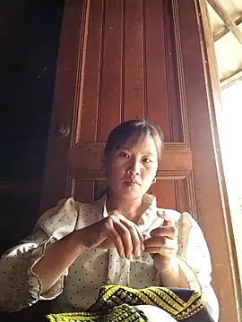 Yo-must online show from 04-13-26, 02:39