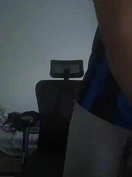 YorSexboy777 online show from 05-11-26, 07:22