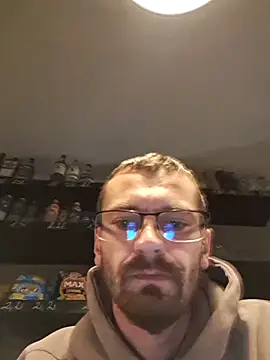 jozsi1995 online show from 04-21-26, 07:06