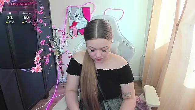 Snapshot of AmeliePeach chatting on 04-05-26, 01:58 AmeliePeach online show from 04-05-26, 01:58