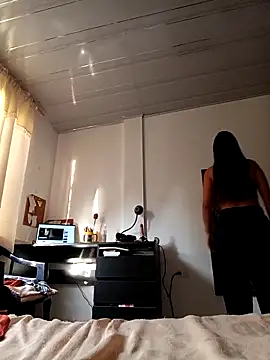 Snapshot of Leticia_Hinkley_ chatting on 04-12-26, 11:59 Leticia Hinkley online show from 04-12-26, 11:59