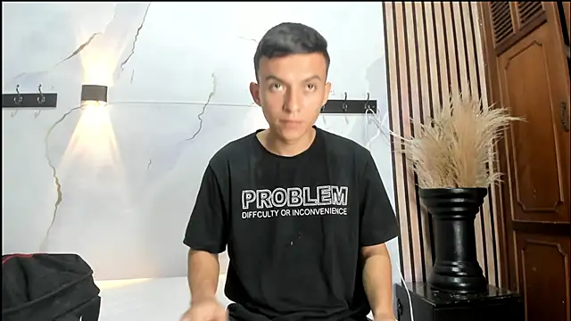 DilanAndKing online show from 04-14-26, 12:44