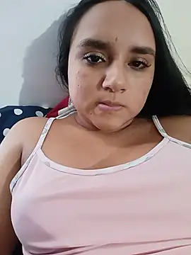 Valentina Narvaez online show from 06-08-26, 07:36