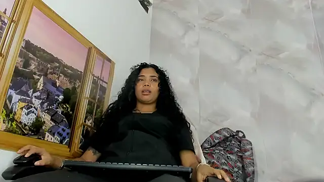 EllyBloom online show from 06-22-26, 01:08