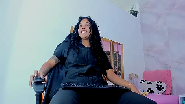 EllyBloom online show from 07-03-26, 01:39