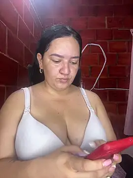 Fresita-12 online show from 05-15-26, 04:25