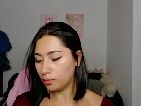 Snapshot of EvelynLeen_ chatting on 06-26-26, 08:46 EvelynLeen online show from 06-26-26, 08:46