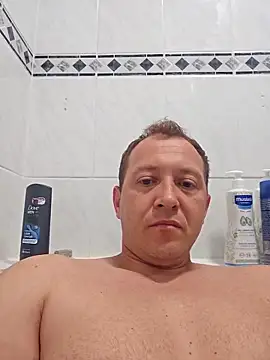 Snapshot of Adamus41 chatting on 05-11-26, 07:44 Adamus41 online show from 05-11-26, 07:44