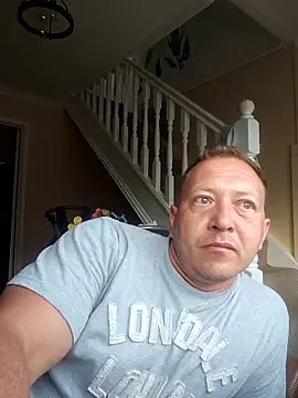 Snapshot of Adamus41 chatting on 05-25-26, 04:18 Adamus41 online show from 05-25-26, 04:18