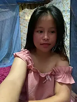 Snapshot of Hini_cute chatting on 05-16-26, 04:53 Hini cute online show from 05-16-26, 04:53