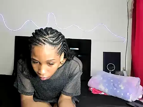 Snapshot of BeautyTransgender chatting on 06-03-26, 04:12 BeautyTransgender online show from 06-03-26, 04:12