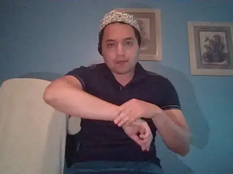 Snapshot of DavidGomez19x chatting on 04-06-26, 06:14 DavidGomez19x online show from 04-06-26, 06:14