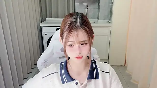 Snapshot of xiaoyugan_cute chatting on 07-08-26, 03:05 xiaoyugan cute online show from 07-08-26, 03:05