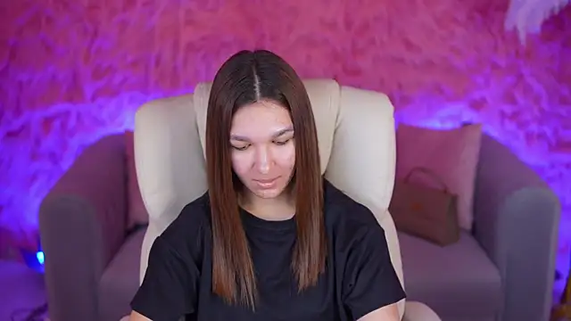 ViolettStar  online show from 04-06-26, 07:31