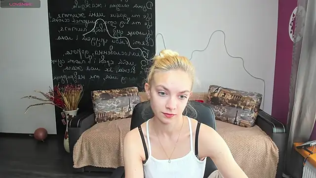 SonnySofia online show from 05-29-26, 05:38