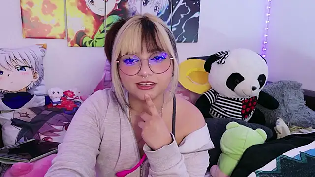 ZoeyDoll  online show from 04-25-26, 10:51