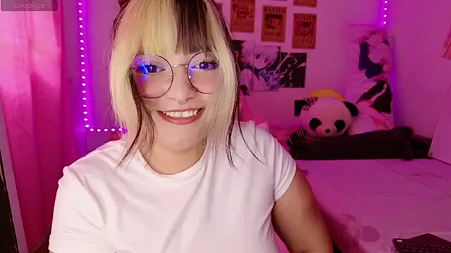 ZoeyDoll  online show from 05-04-26, 08:38