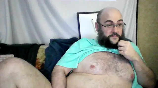 Snapshot of BriTheTopBear chatting on 05-08-26, 03:12 BriTheTopBear online show from 05-08-26, 03:12
