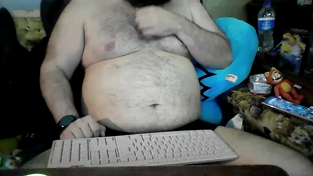 Snapshot of BriTheTopBear chatting on 05-21-26, 12:28 BriTheTopBear online show from 05-21-26, 12:28