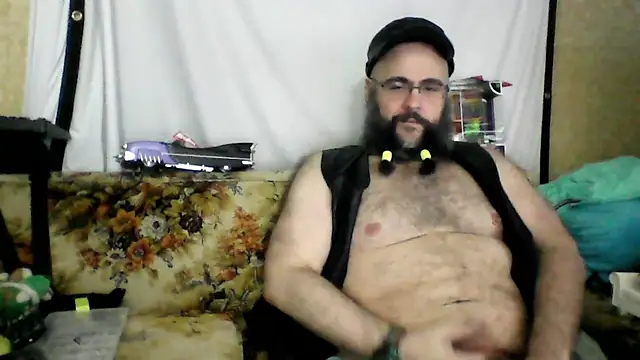 BriTheTopBear online show from 07-02-26, 03:23