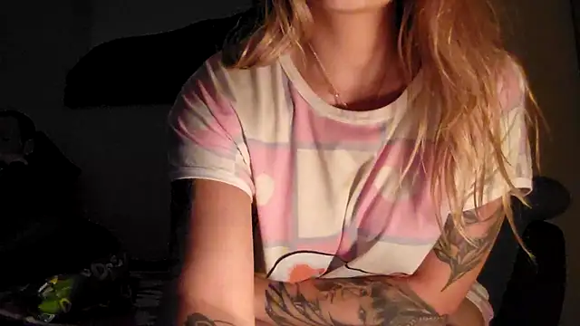 SilvyDiamond online show from 04-14-26, 10:16