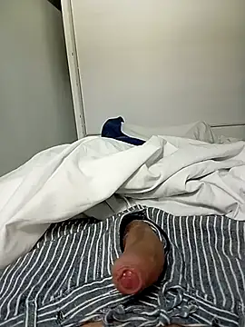 Snapshot of biga00 chatting on 04-07-26, 04:46 biga00 online show from 04-07-26, 04:46