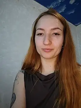 Snapshot of LeonaFox chatting on 05-15-26, 03:41 LeonaFox online show from 05-15-26, 03:41