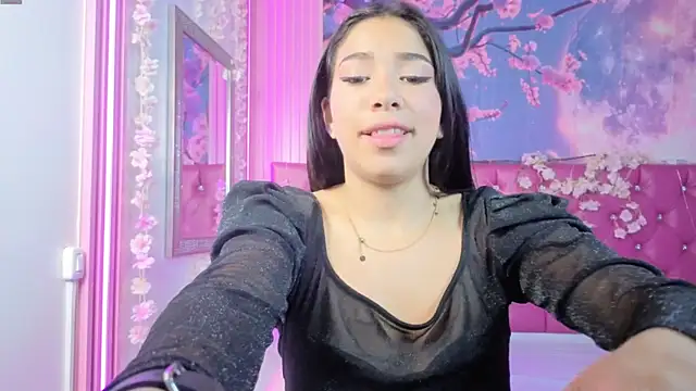 Snapshot of Taliasweet chatting on 05-21-26, 07:54 Taliasweet online show from 05-21-26, 07:54