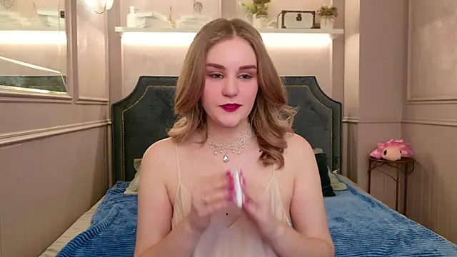 Snapshot of Molly_Voses chatting on 05-08-26, 08:58 Molly Voses online show from 05-08-26, 08:58