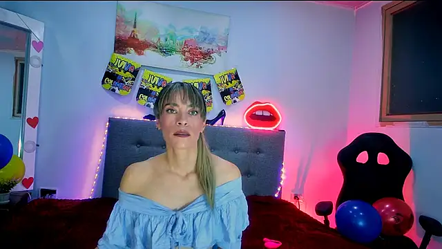 Lorena sweet33 online show from 06-25-26, 01:48