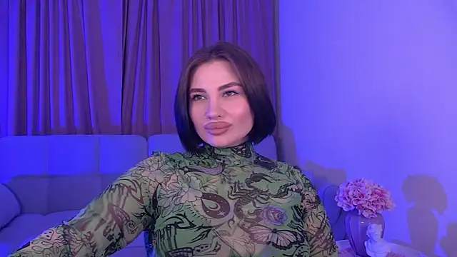 Snapshot of AdrianaToress chatting on 05-26-26, 07:10 AdrianaToress online show from 05-26-26, 07:10