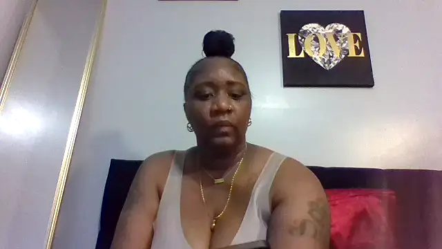 amberchill26 online show from 04-27-26, 03:10