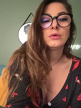 Miarose gabani online show from 05-16-26, 09:06