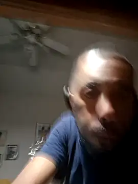 Willybigcock1981 online show from 05-19-26, 03:46