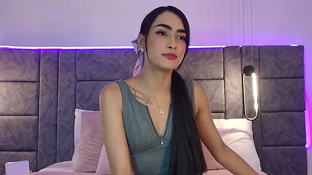 dhalia lux  online show from 07-05-26, 11:56