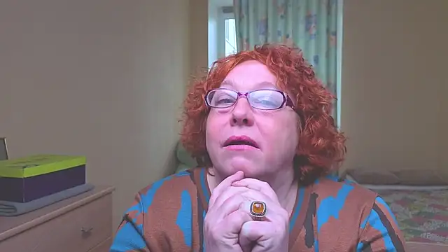 Fara Flutte online show from 04-14-26, 07:47