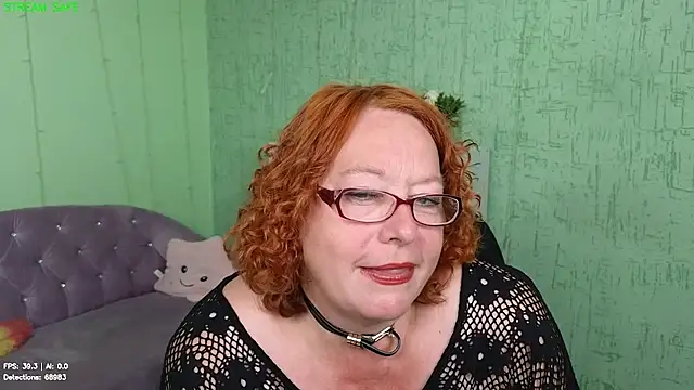 Snapshot of Fara_Flutte chatting on 07-23-26, 10:24 Fara Flutte online show from 07-23-26, 10:24