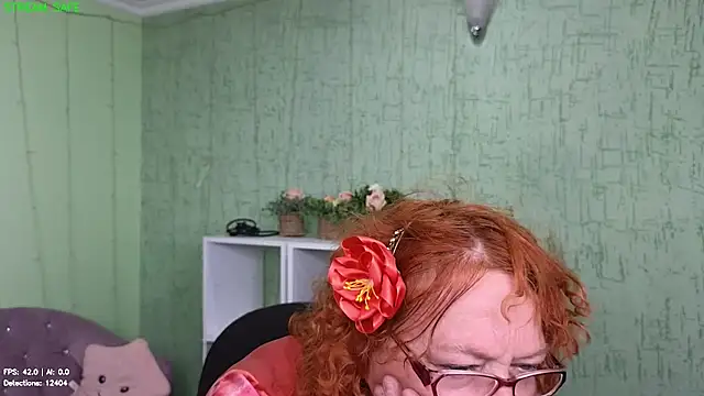 Snapshot of Fara_Flutte chatting on 07-25-26, 10:13 Fara Flutte online show from 07-25-26, 10:13