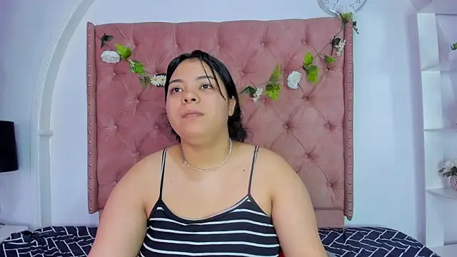 ROSELEI  online show from 06-03-26, 12:19