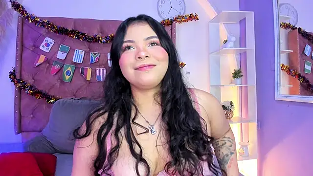 ROSELEI  online show from 06-19-26, 05:01
