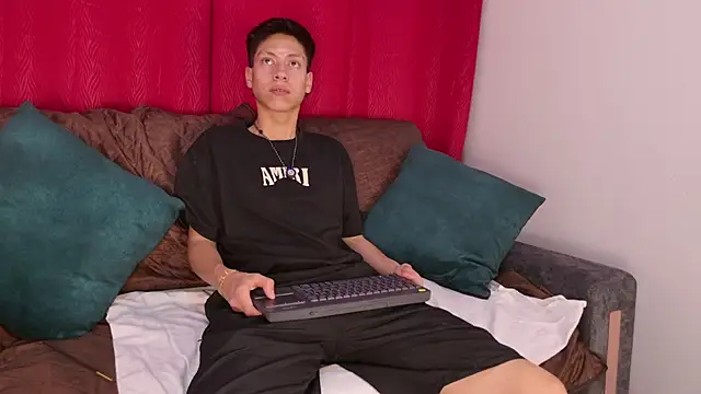 Snapshot of Samael_oa chatting on 04-06-26, 11:49 Samael oa online show from 04-06-26, 11:49