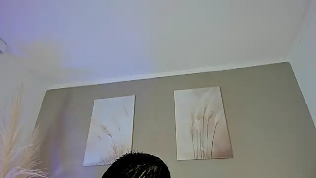 Alexander Diazz online show from 06-19-26, 02:10