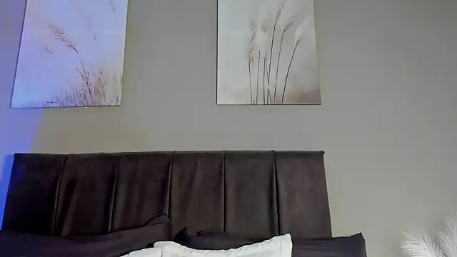 Alexander Diazz online show from 06-23-26, 02:04