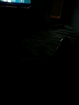 Snapshot of nessuno18 chatting on 04-12-26, 10:48 nessuno18 online show from 04-12-26, 10:48