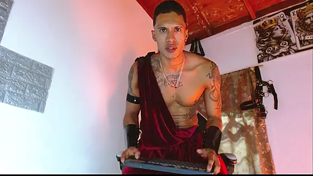 DARK BLACK 0 online show from 06-21-26, 01:30