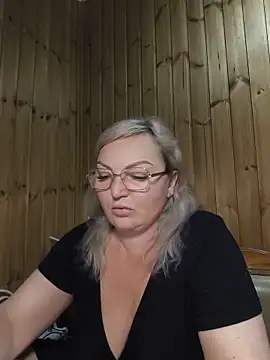White-Chocolatte online show from 05-22-26, 05:29