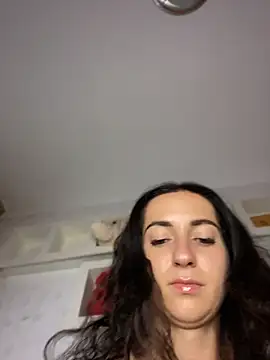 KarolDolly05 online show from 08-04-26, 01:14