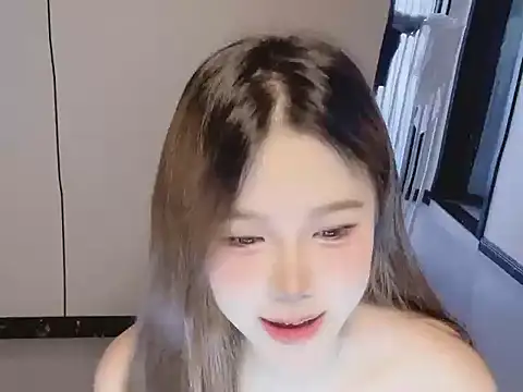 Snapshot of KaKa-01 chatting on 04-09-26, 06:13 KaKa-01 online show from 04-09-26, 06:13